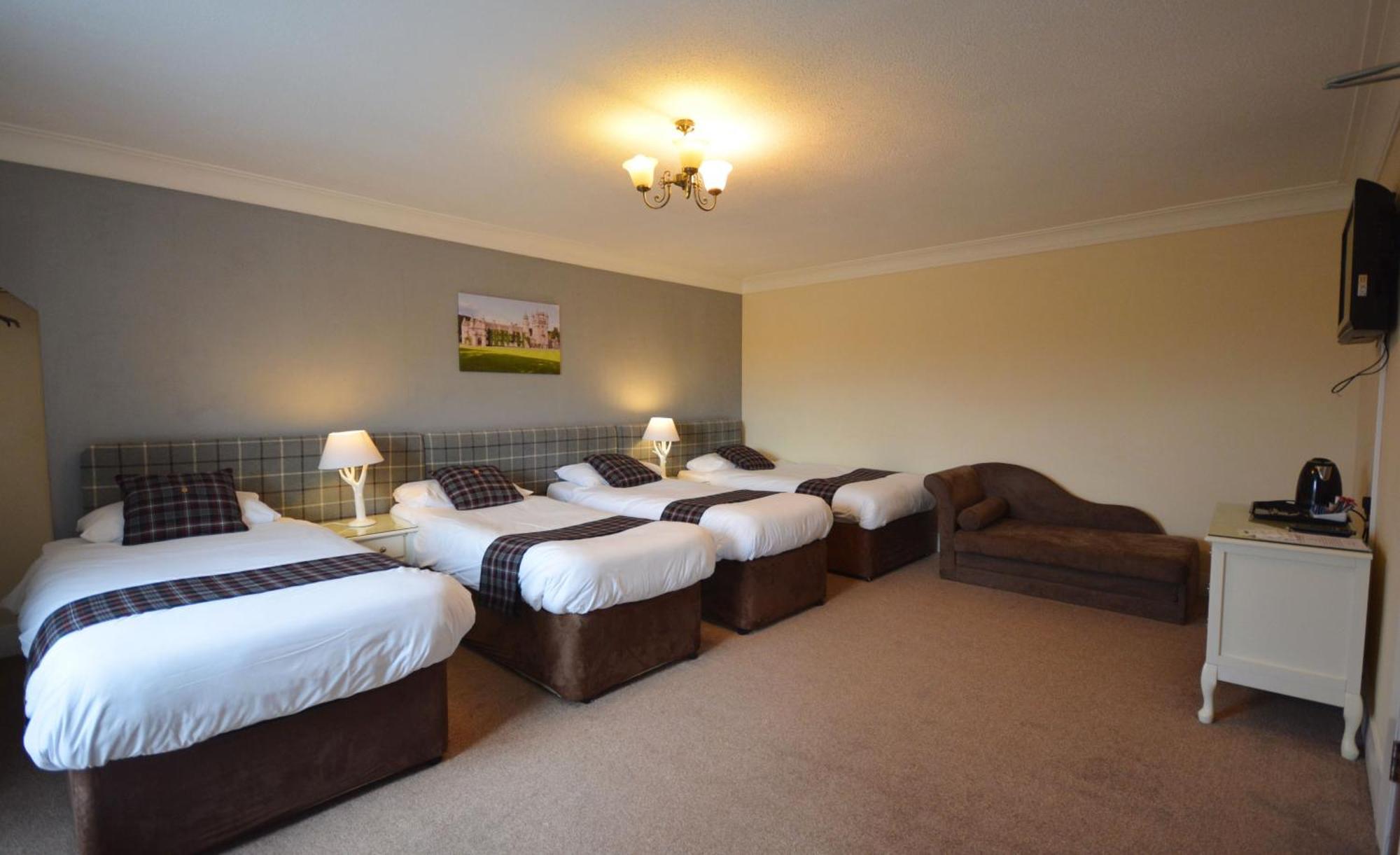 Feughside Hotel Strachan Room photo
